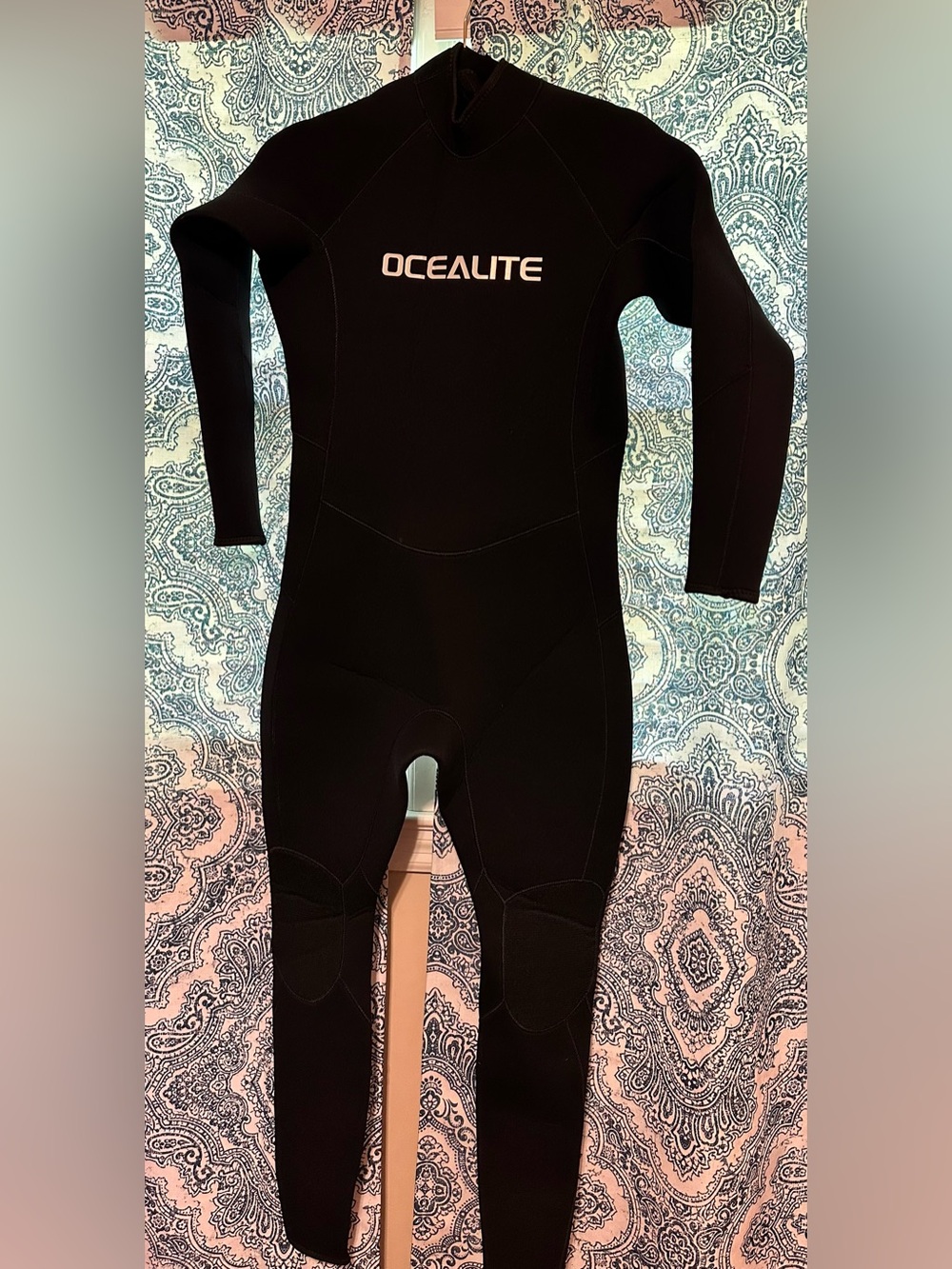 Ocealite Black Full-Body Wetsuit